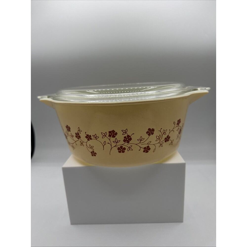 Vintage Pyrex 475-B Trailing Flowers 2.5 Liter Casserole Dish with Lid - EUC
